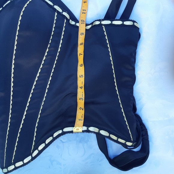 Alfred Angelo Green and Black Prom Gown w/ Lace-Up Corset Style Bodice - Picture 7 of 15